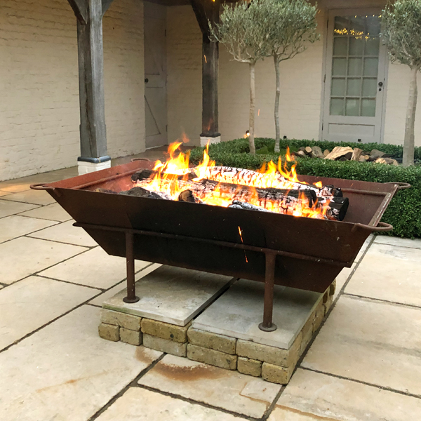 Metal Fire Pit