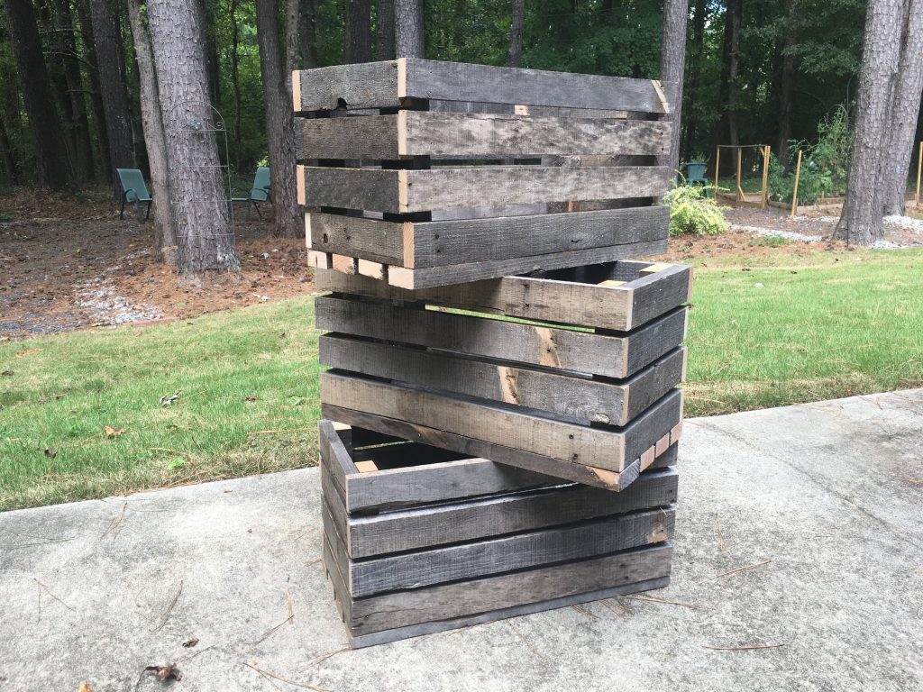 Old Pallets Into a Multipurpose Crate