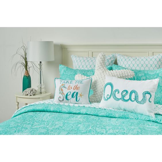 Reinvent Sea Accessories with Cushions and Rugs