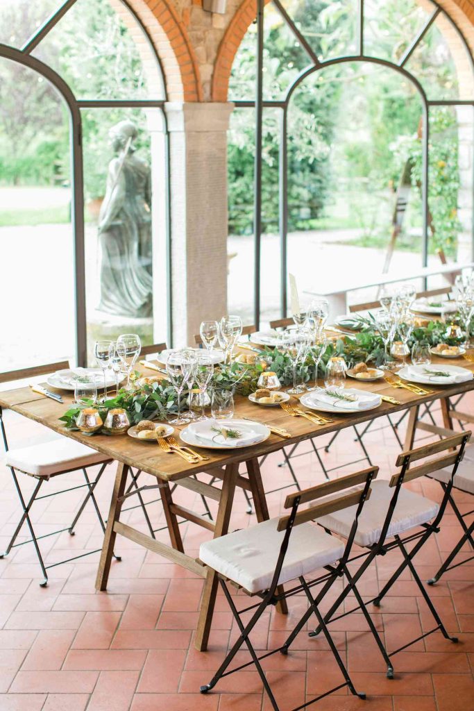 What Does a Rustic Wedding Look Like